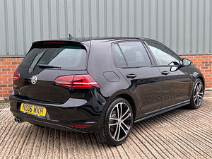 Volkswagen Golf thumbnail