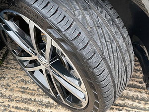 Volkswagen Golf thumbnail