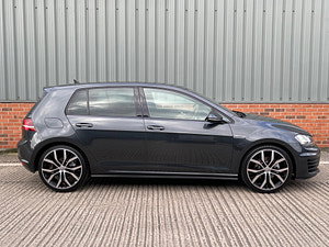 Volkswagen Golf thumbnail