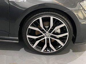 Volkswagen Golf thumbnail
