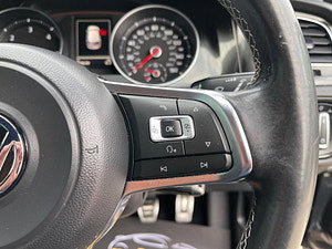 Volkswagen Golf thumbnail