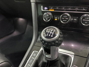 Volkswagen Golf thumbnail
