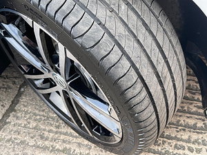 Volkswagen Golf thumbnail