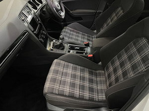Volkswagen Golf thumbnail