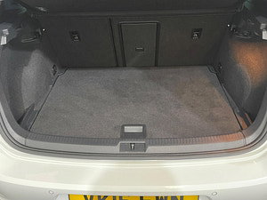 Volkswagen Golf thumbnail