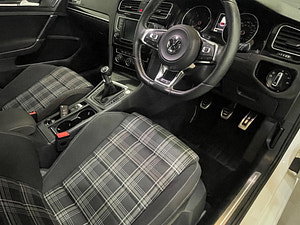 Volkswagen Golf thumbnail
