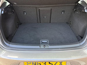 Volkswagen Golf thumbnail