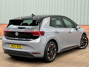Volkswagen ID.3 thumbnail