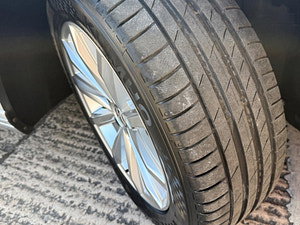 Volkswagen Passat thumbnail