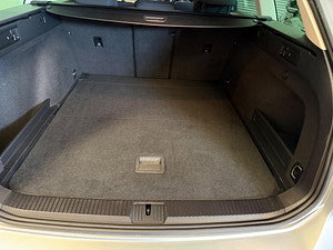 Volkswagen Passat thumbnail