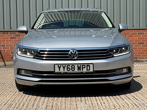 Volkswagen Passat thumbnail