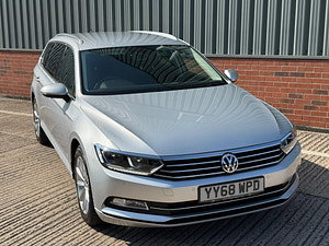 Volkswagen Passat thumbnail