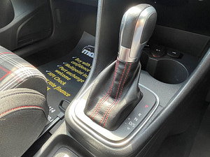Volkswagen Polo thumbnail
