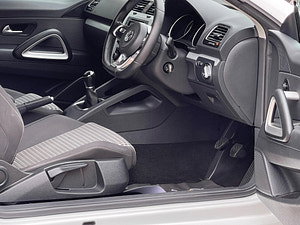 Volkswagen Scirocco thumbnail