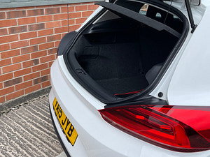 Volkswagen Scirocco thumbnail