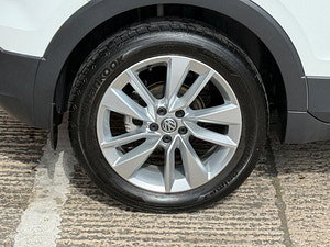 Volkswagen T-Cross thumbnail