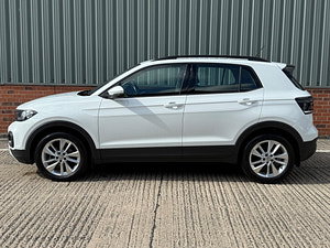 Volkswagen T-Cross thumbnail