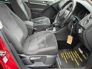 Volkswagen Tiguan thumbnail