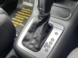 Volkswagen Tiguan thumbnail