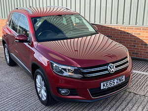 Volkswagen Tiguan thumbnail