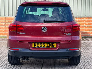 Volkswagen Tiguan thumbnail