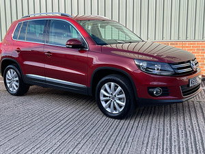 Volkswagen Tiguan thumbnail