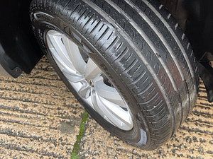 Volkswagen Tiguan thumbnail