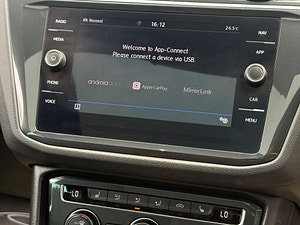 Volkswagen Tiguan thumbnail