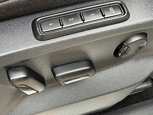 Volkswagen Tiguan thumbnail