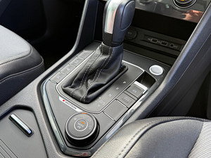 Volkswagen Tiguan thumbnail