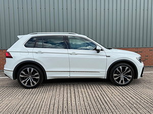 Volkswagen Tiguan thumbnail