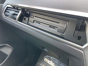 Volkswagen Touran thumbnail