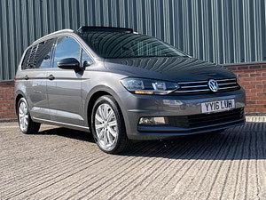 Volkswagen Touran thumbnail