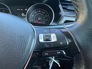 Volkswagen Touran thumbnail