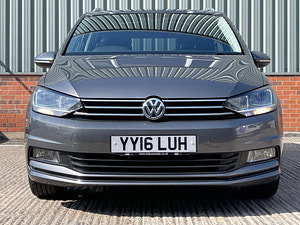 Volkswagen Touran thumbnail