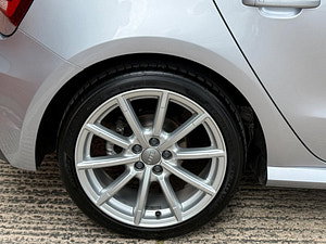 Audi A1 thumbnail