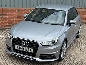Audi A1 thumbnail
