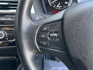 BMW 1 Series thumbnail