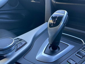 BMW 4 Series thumbnail