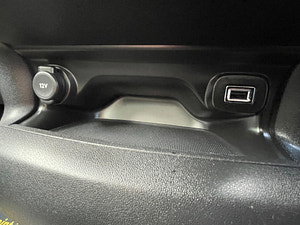 Citroen C4 Cactus thumbnail