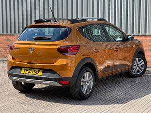 Dacia Sandero Stepway thumbnail