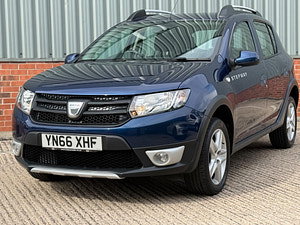 Dacia Sandero Stepway thumbnail