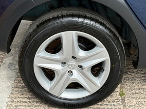 Dacia Sandero Stepway thumbnail