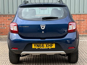 Dacia Sandero Stepway thumbnail