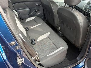 Dacia Sandero Stepway thumbnail
