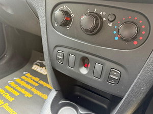 Dacia Sandero Stepway thumbnail