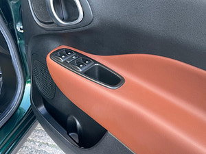 Fiat 500L thumbnail