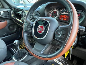 Fiat 500L thumbnail