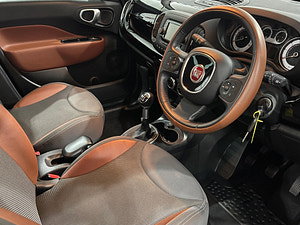 Fiat 500L thumbnail