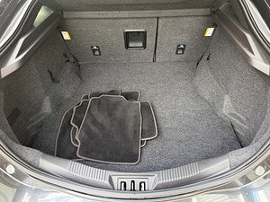 Ford Mondeo thumbnail